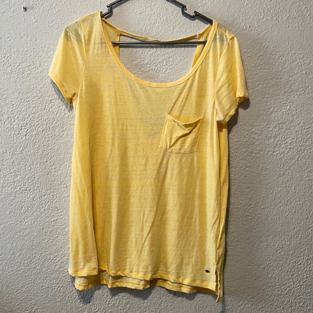 Yellow American eagle open back tee shirt